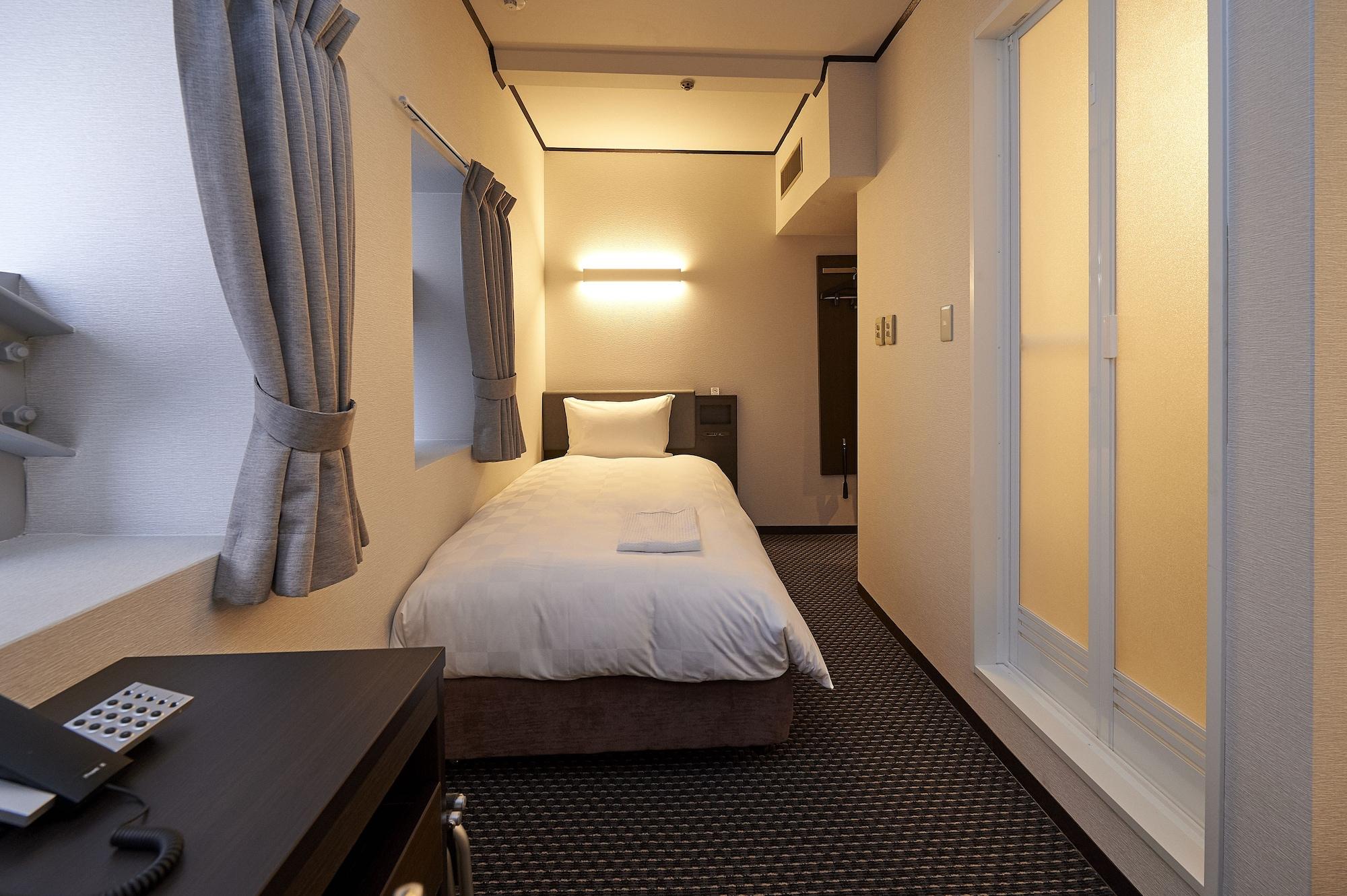 Hotel Consort Shin-Οσάκα Εξωτερικό φωτογραφία